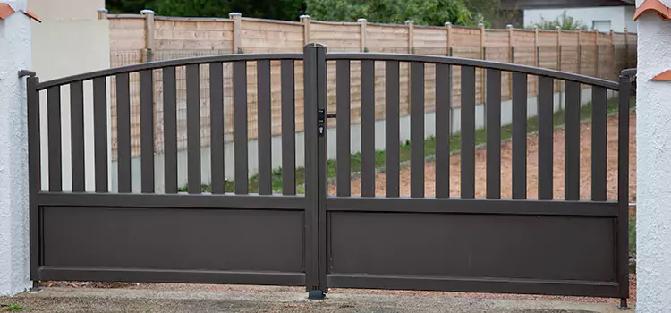 Advanced Gate Solutions in Johnston, IA