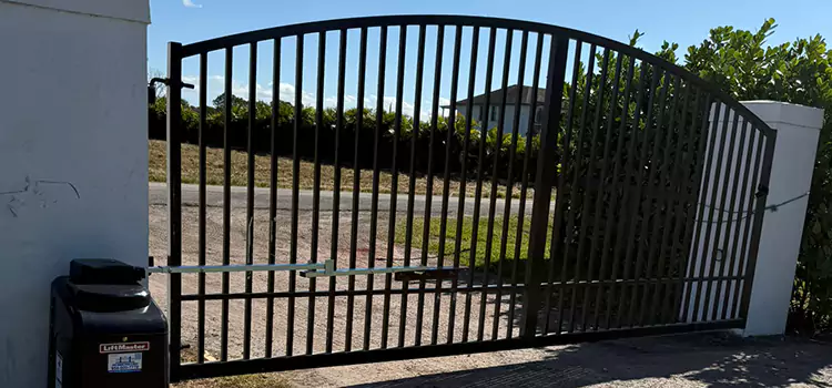Driveway Fence Repair Johnston