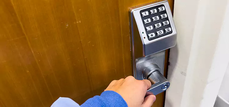 Why Choose Us for Your Keypad Lock Needs in Johnston, IA?